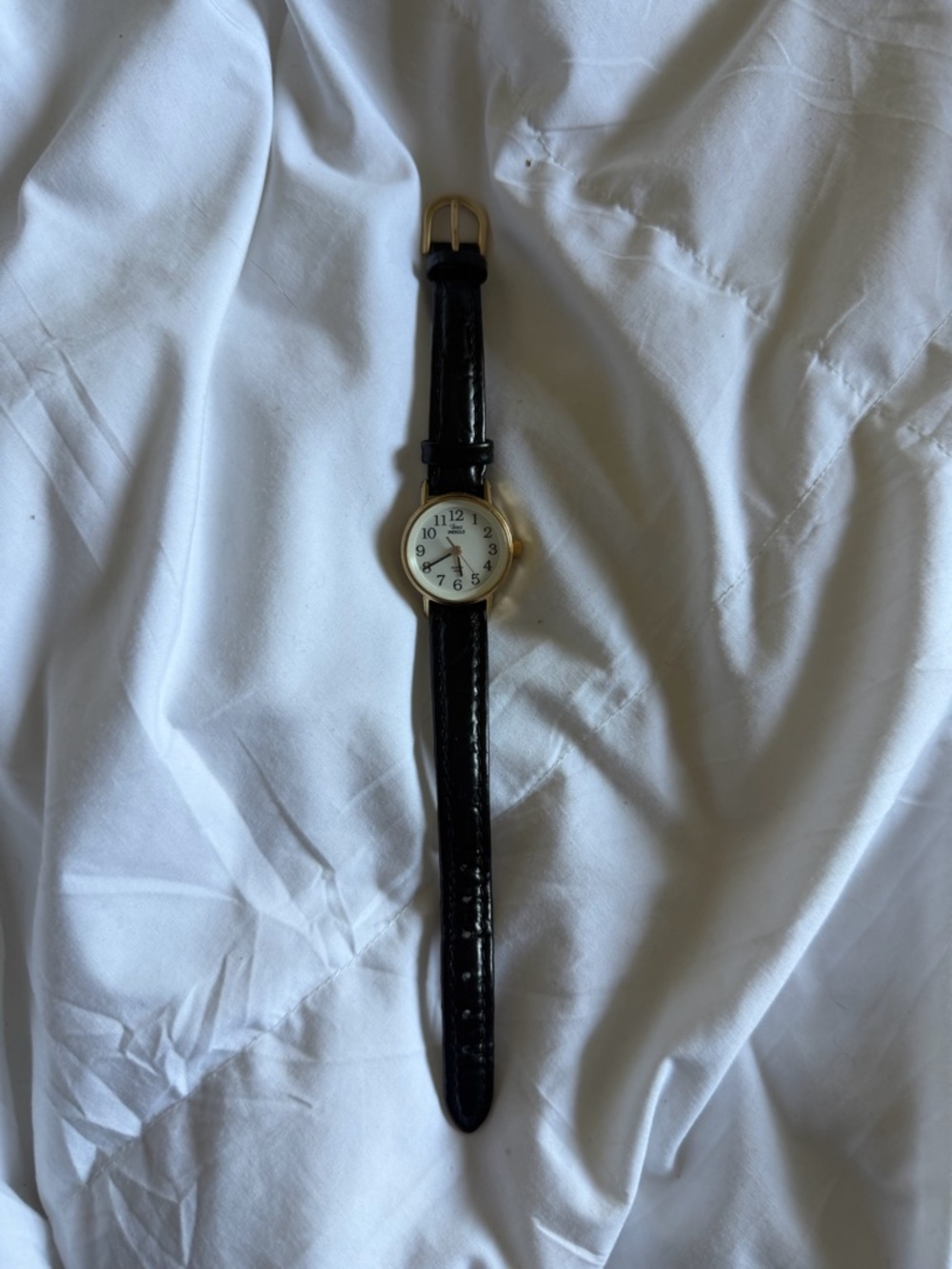 Timex indiglo watch black & gold